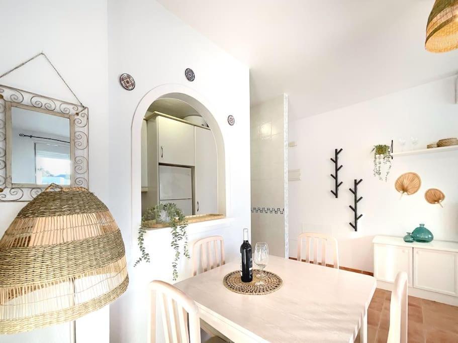 Ks Costa Mayka - San Jose - Kaleria Suites Bagian luar foto