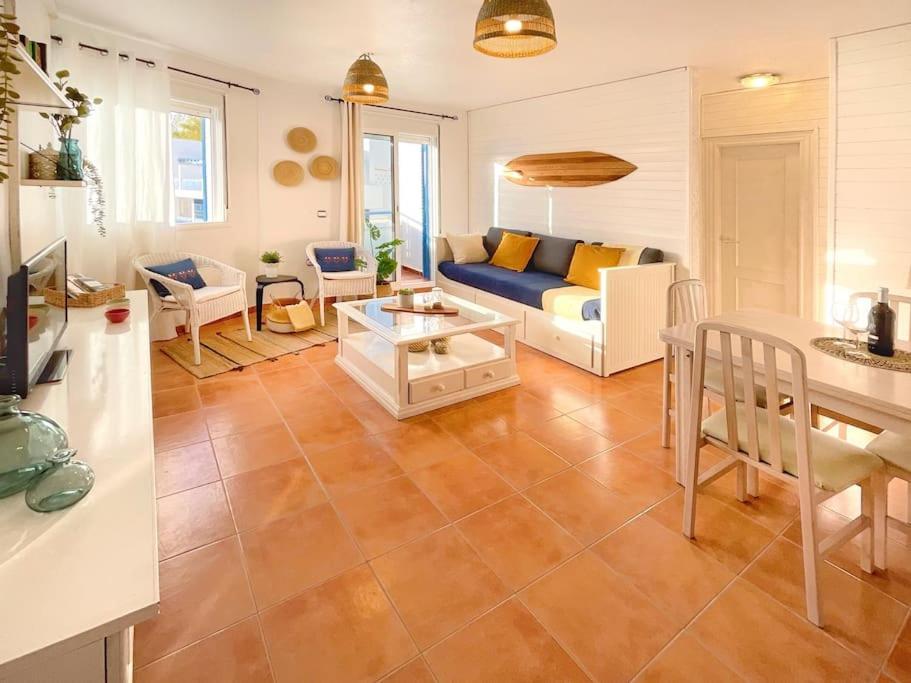 Ks Costa Mayka - San Jose - Kaleria Suites Bagian luar foto